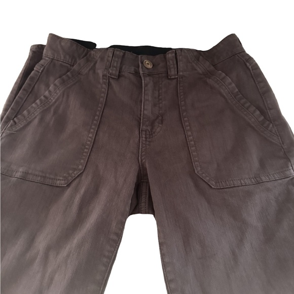 Brown denim like material deep pockets elastic waistband. size 6 regular - Picture 3 of 9